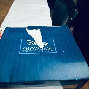 Disney Showcase Collection Cheshire Cat Box